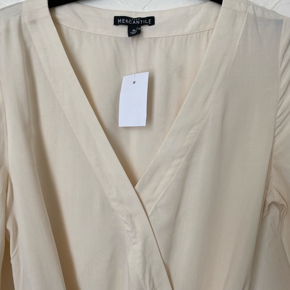 NWT J. Crew peplum wrap top▪️size 4 - Picture 3 of 8